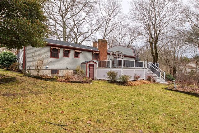 328 Caswell St, Taunton, MA 02718
