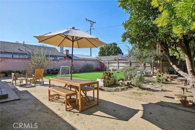 23127 Falena Avenue, Torrance, CA 90501