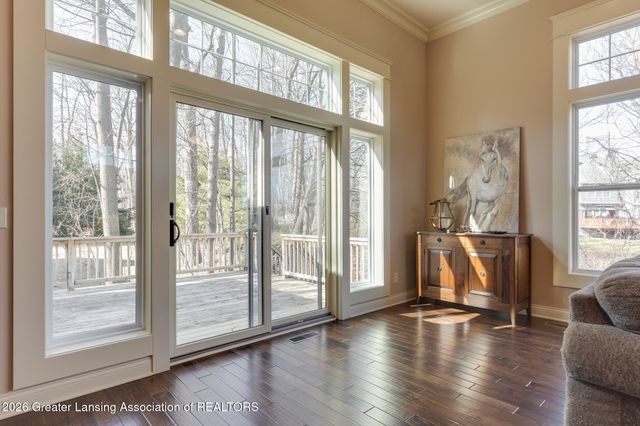 16950 Black Walnut Lane, East Lansing, MI 48823