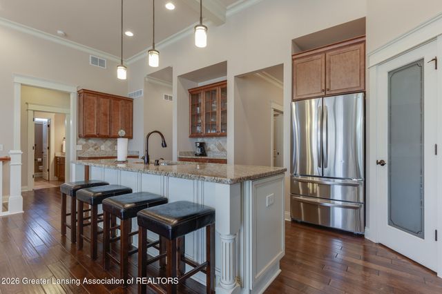 16950 Black Walnut Lane, East Lansing, MI 48823