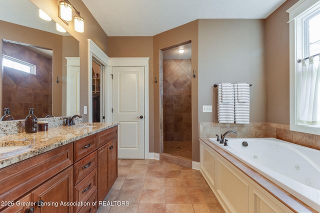 16950 Black Walnut Lane, East Lansing, MI 48823