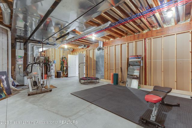 16950 Black Walnut Lane, East Lansing, MI 48823