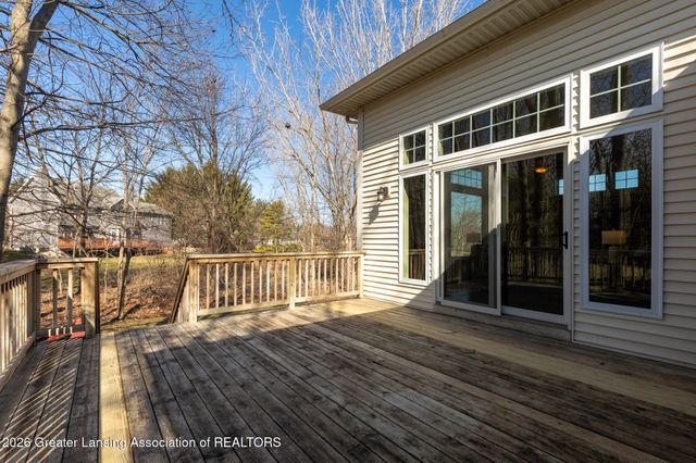 16950 Black Walnut Lane, East Lansing, MI 48823