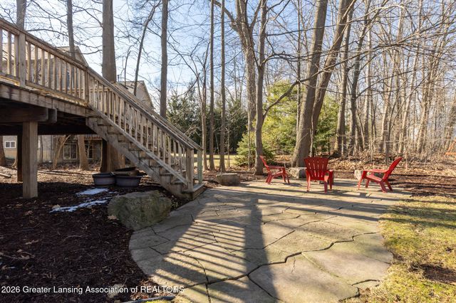 16950 Black Walnut Lane, East Lansing, MI 48823