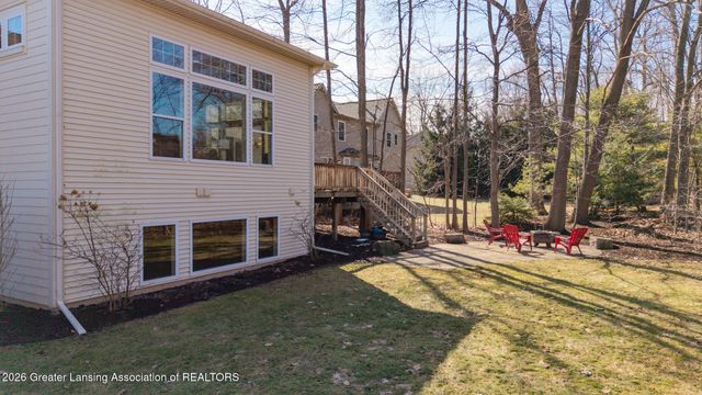 16950 Black Walnut Lane, East Lansing, MI 48823