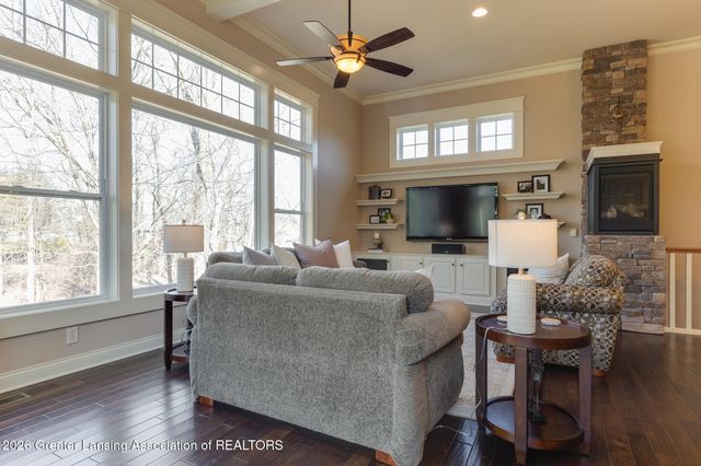 16950 Black Walnut Lane, East Lansing, MI 48823