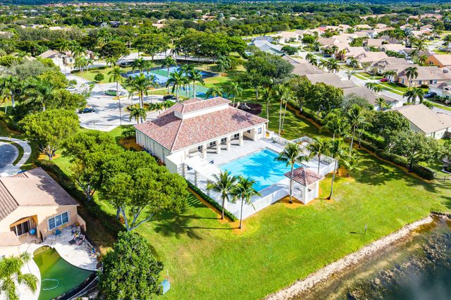 8024 Briantea Drive, Boynton Beach, FL 33472