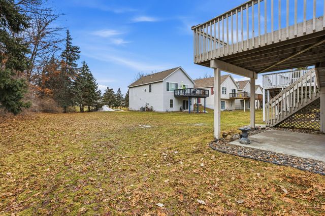 7506 Hampton Lane, Shakopee, MN 55379