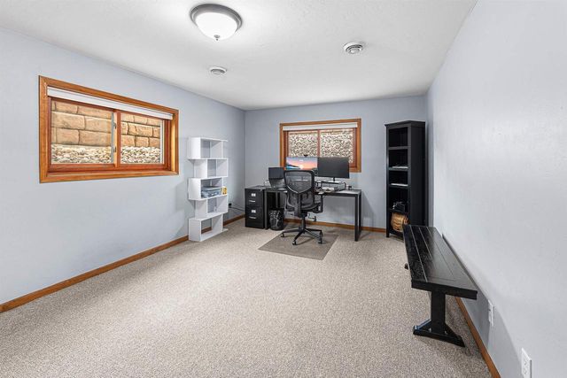 782 MUSTANG LANE, Fond Du Lac, WI 54935