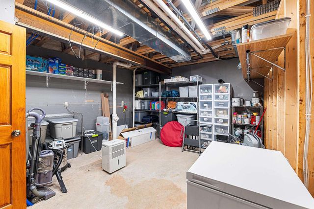 782 MUSTANG LANE, Fond Du Lac, WI 54935