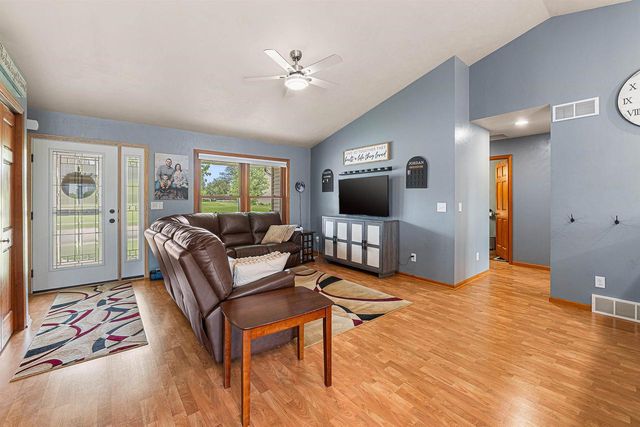 782 MUSTANG LANE, Fond Du Lac, WI 54935