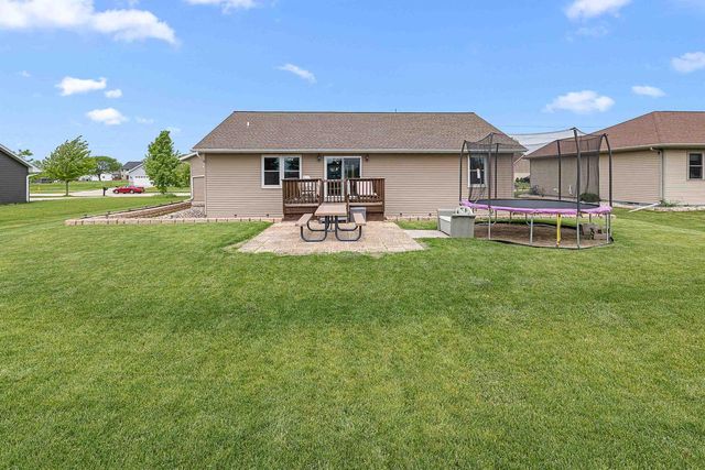782 MUSTANG LANE, Fond Du Lac, WI 54935