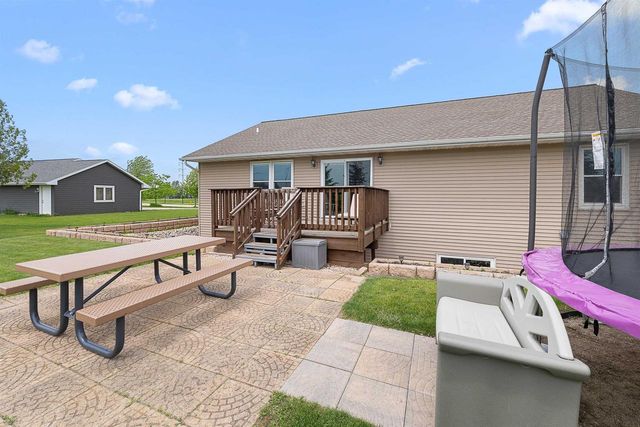 782 MUSTANG LANE, Fond Du Lac, WI 54935