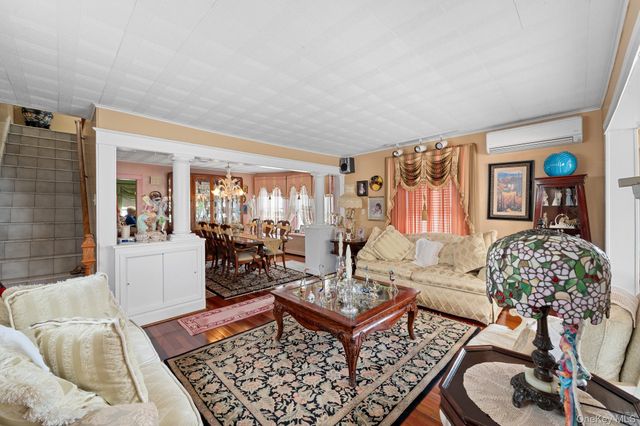 15843 101st Street, Howard Beach, NY 11414