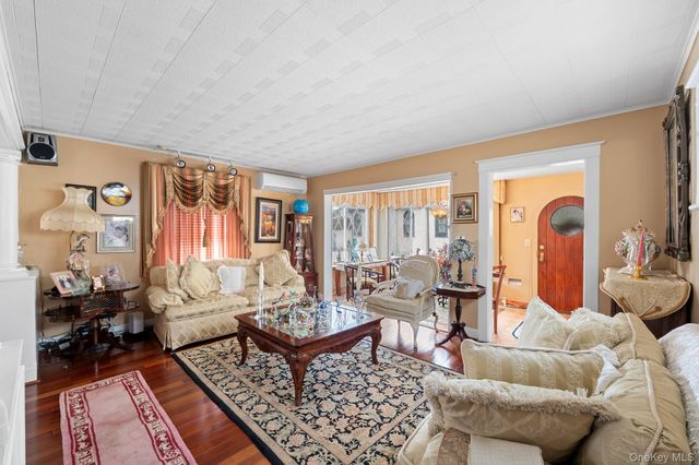 15843 101st Street, Howard Beach, NY 11414