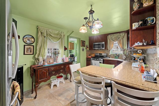 15843 101st Street, Howard Beach, NY 11414