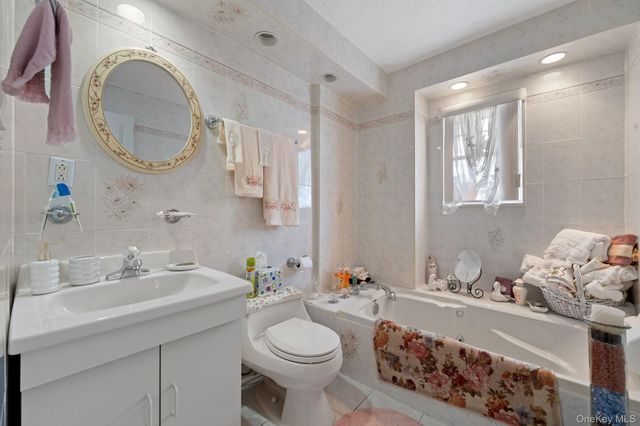 15843 101st Street, Howard Beach, NY 11414