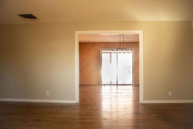 7101 Aztec Road NE, Albuquerque, NM 87110