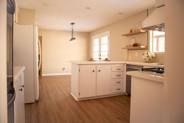 7101 Aztec Road NE, Albuquerque, NM 87110