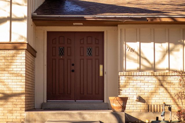 7101 Aztec Road NE, Albuquerque, NM 87110