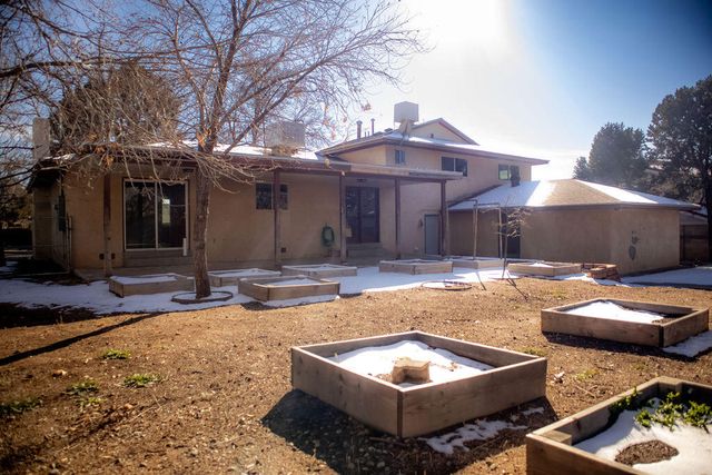 7101 Aztec Road NE, Albuquerque, NM 87110