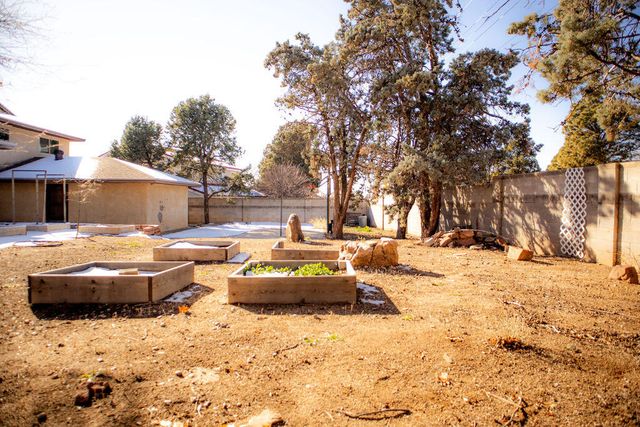 7101 Aztec Road NE, Albuquerque, NM 87110