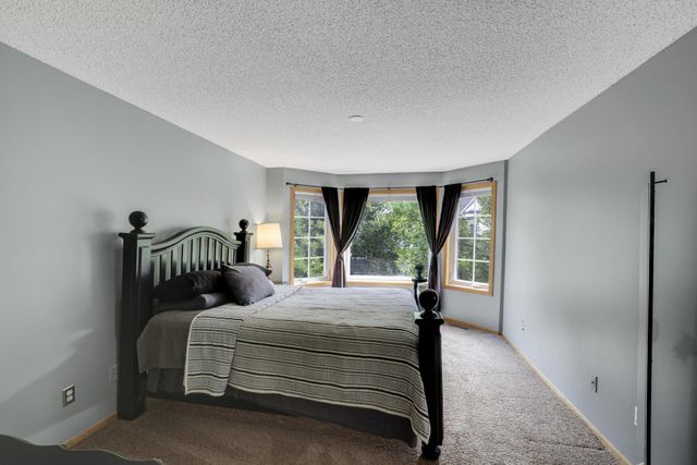 846 Trenton Lane N, Plymouth, MN 55441