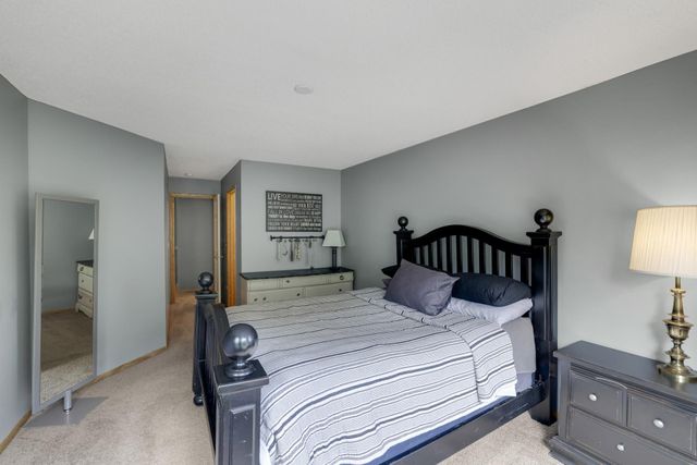846 Trenton Lane N, Plymouth, MN 55441