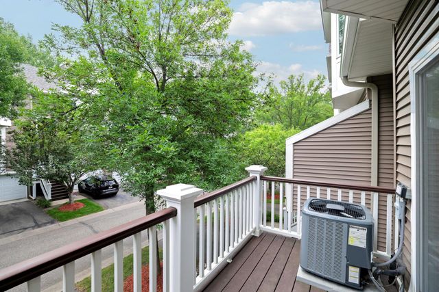 846 Trenton Lane N, Plymouth, MN 55441