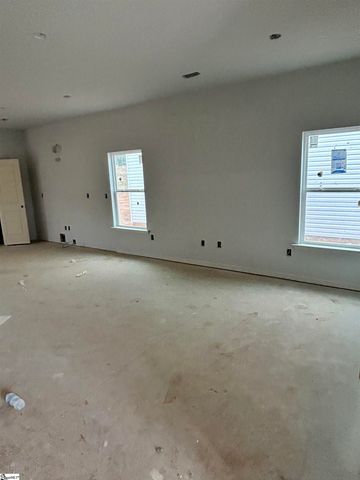 17 Torwood Street, Fountain Inn, SC 29644