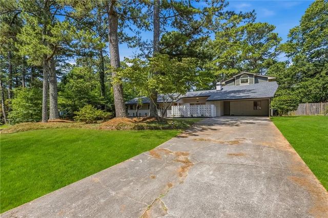 2996 Stonegate Trail, Atlanta, GA 30340