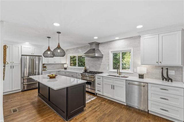 2996 Stonegate Trail, Atlanta, GA 30340