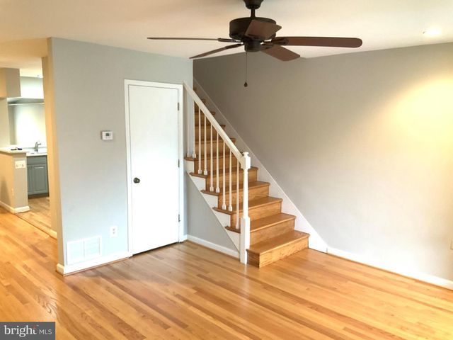 2125 HAWTHORNE RD, Middle River, MD 21220