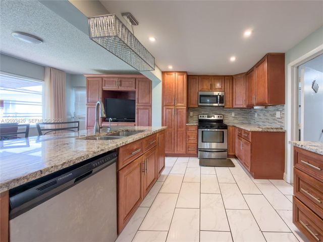310 NW 25th Court, Pompano Beach, FL 33064