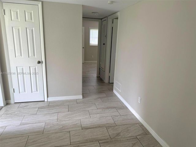 1104 E Jamine Rd, Lehigh Acres, FL 33936