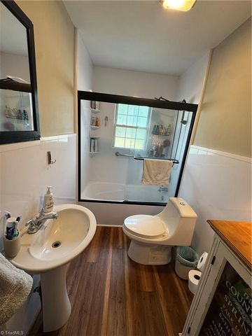810 N Main Street, Walnut Cove, NC 27052