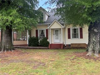 810 N Main Street, Walnut Cove, NC 27052