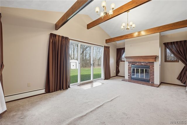 6888 Joanne Circle North, Niagara, NY 14304