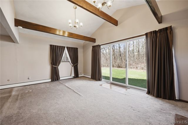 6888 Joanne Circle North, Niagara, NY 14304