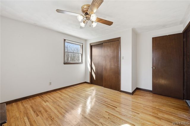 6888 Joanne Circle North, Niagara, NY 14304
