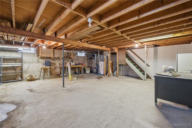 6888 Joanne Circle North, Niagara, NY 14304