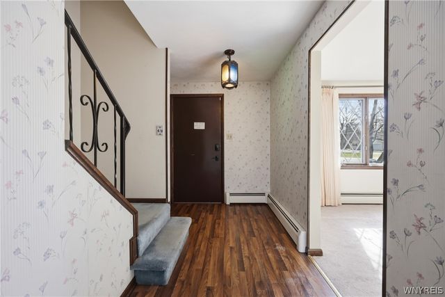 6888 Joanne Circle North, Niagara, NY 14304