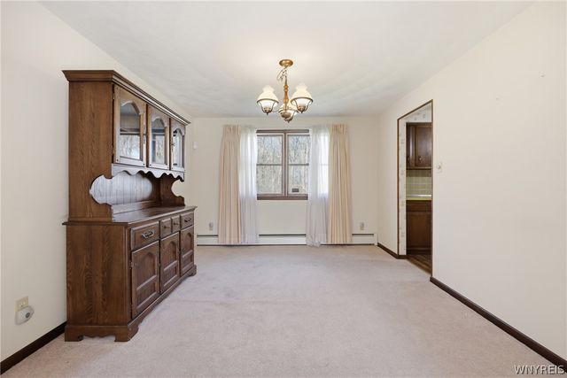 6888 Joanne Circle North, Niagara, NY 14304