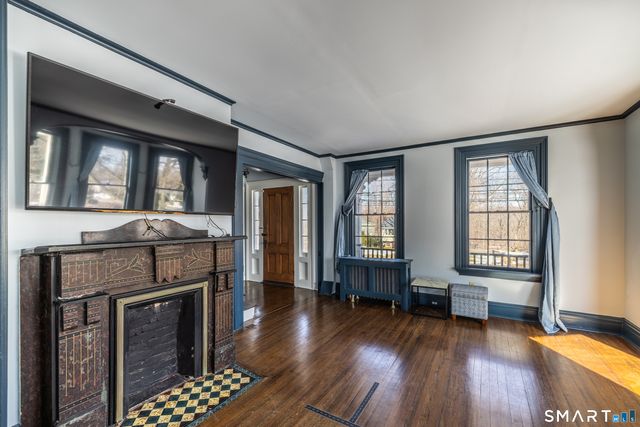 5385 Main Street, Trumbull, CT 06611