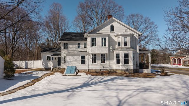 5385 Main Street, Trumbull, CT 06611