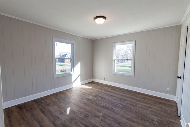 1353 Reed Ave, Paducah, KY 42001