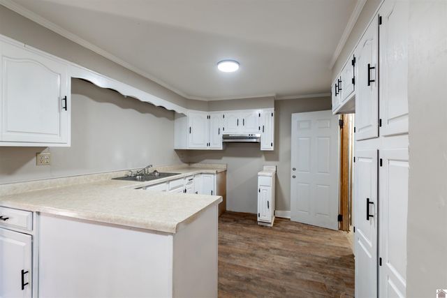 1353 Reed Ave, Paducah, KY 42001