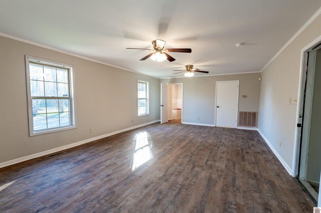 1353 Reed Ave, Paducah, KY 42001