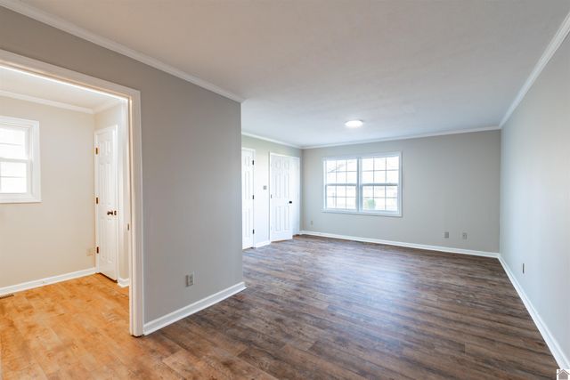 1353 Reed Ave, Paducah, KY 42001