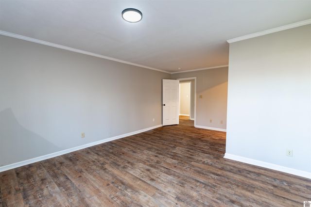 1353 Reed Ave, Paducah, KY 42001